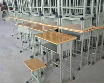 为什么要对校用课桌椅进行适合的选择？